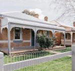 Dimby Cottage Beautifully Restored Heritage Home - Accommodation BNB