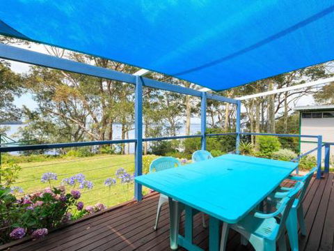WIRANI On The WATER Sanctuary Point 4pm Check Out Sundays - Accommodation BNB 0