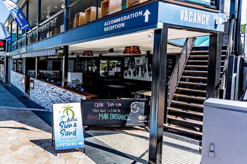 Airlie Sun & Sand Accommodation 3 - Accommodation BNB 2