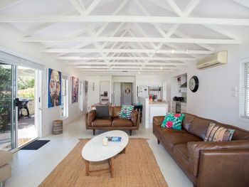 Conjola Park NSW Accommodation BNB