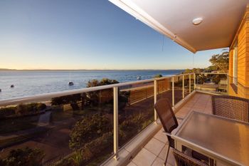 Kiah Unit 1 / 53 Victoria Parade - Accommodation BNB 1