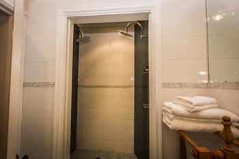 Spooky Hall Motel - Accommodation BNB 2