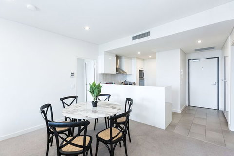 Trendy Self Contained City Apartment - Accommodation BNB 4