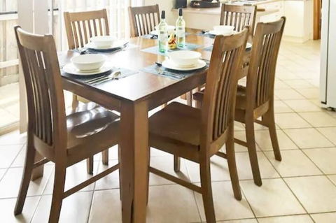 Rye Sleeps 10, Great Weekender - Accommodation BNB 3