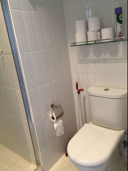 V Apartment - Accommodation BNB 5