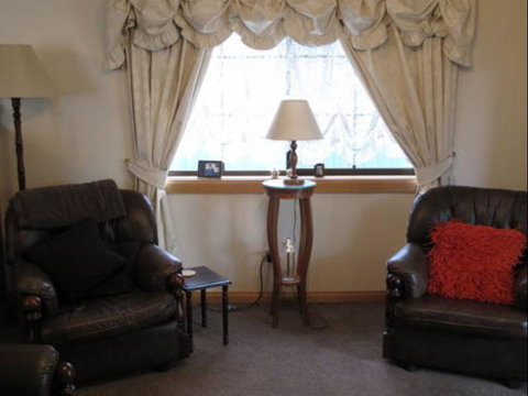 Twin Pines Cottage On Lansdowne - Accommodation BNB 4