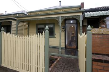 Richmond Vibe Rejuvenate Stays - Accommodation BNB 5