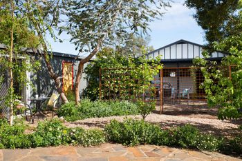 Alba House - Accommodation BNB 2