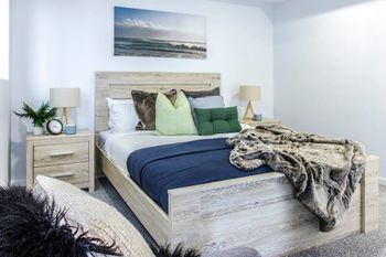 Vibrant City Pad - Accommodation BNB 3