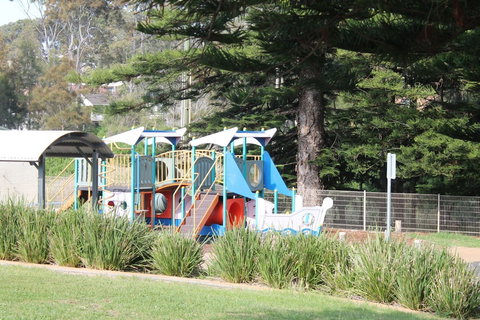 Surf Beach Family Friendly Home - Accommodation BNB 4