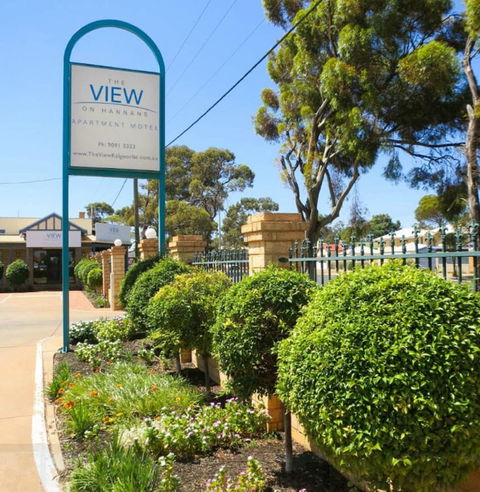 The View On Hannans - Accommodation BNB 0