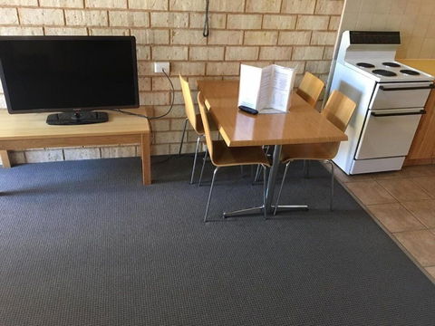 The View On Hannans - Accommodation BNB 4