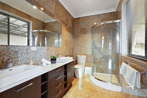 Villa De Marseilles - Melbourne - Accommodation BNB 2