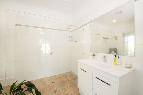 Rosby Guesthouse - Accommodation BNB 6