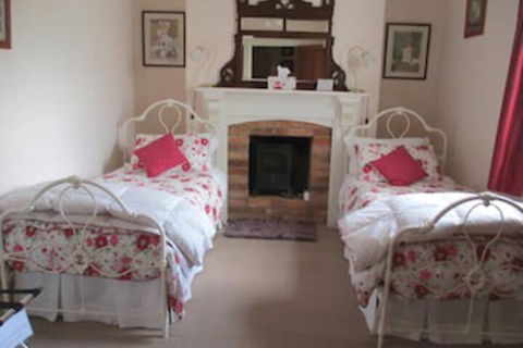 Cottage On Gunning - Accommodation BNB 5