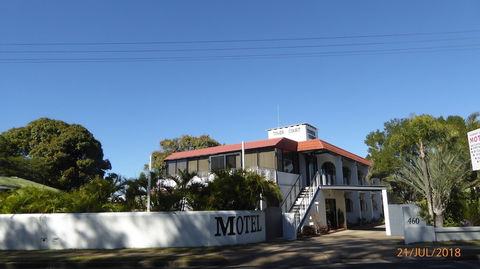 Tower Court Motel - Accommodation BNB 1