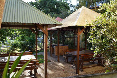 Rainbow Getaway Holiday Apartments - Accommodation BNB 1