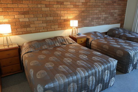 Newell Motor Inn - Narrandera - Accommodation BNB 3