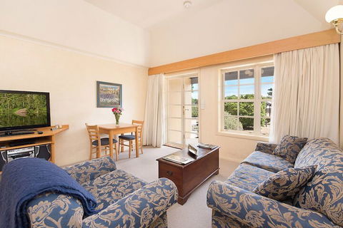 Vineyard Cottages - Accommodation BNB 2
