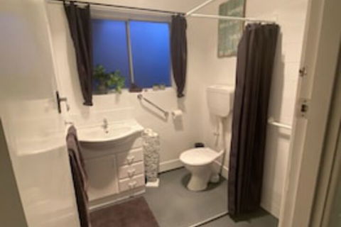 Apartment On Tennyson - Accommodation BNB 0