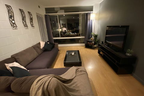Apartment On Tennyson - Accommodation BNB 3