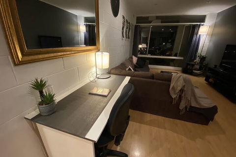 Apartment On Tennyson - Accommodation BNB 5