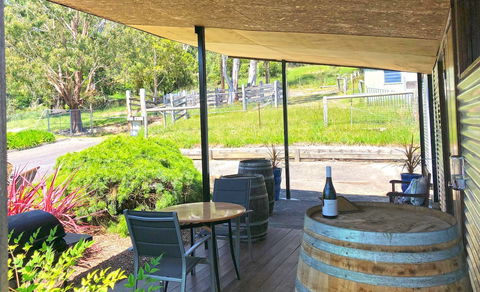 Valley Farm Vineyard Cottages - Accommodation BNB 1