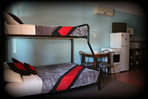 York Motel - Accommodation BNB 7