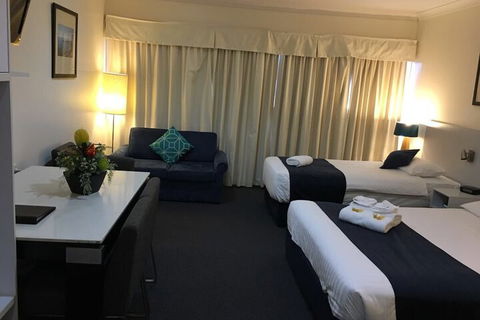 Lakeview Motor Inn - Accommodation BNB 5