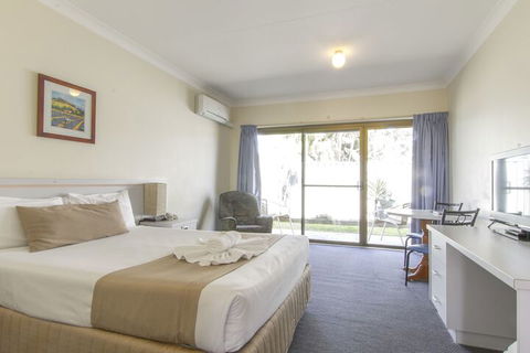 Island Palms Motor Inn - Accommodation BNB 6