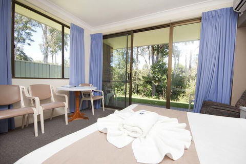 Island Palms Motor Inn - Accommodation BNB 7
