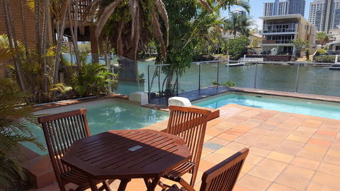 Emerald Surfers - Accommodation BNB 5