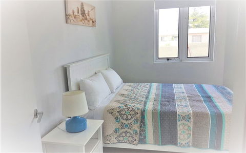 Emerald Surfers - Accommodation BNB 6