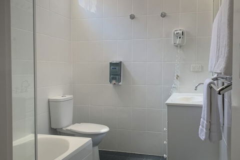 Ashton Motel - Accommodation BNB 3