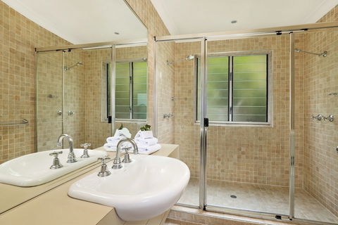 Andari Holiday Apartments - Accommodation BNB 6