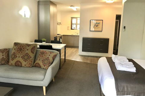 Adelaide Dresscircle Apartments Archer Street - Accommodation BNB 6