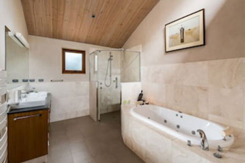 Aiyana Retreat - Accommodation BNB 0