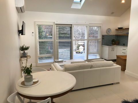 Apartments On The Park - Accommodation BNB 4