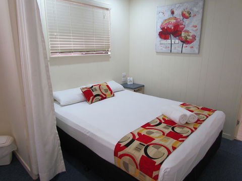Alex Beach Cabins - Accommodation BNB 4