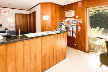 Blue Whale Motor Inn & Apartments - Accommodation BNB 1
