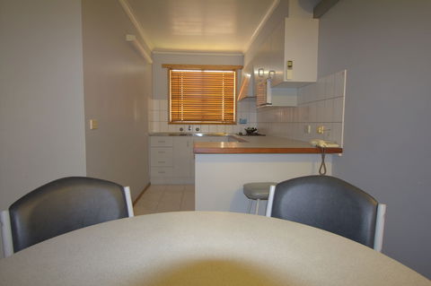 Blue Whale Motor Inn & Apartments - Accommodation BNB 6