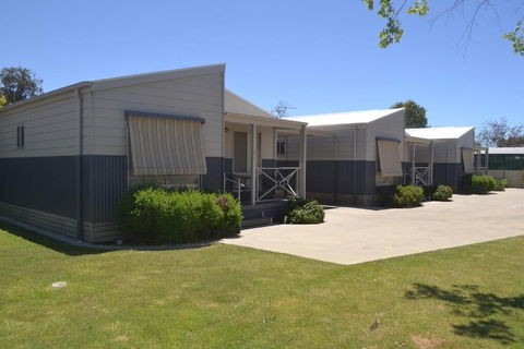 Ashleigh Court Motor Inn - Accommodation BNB 0