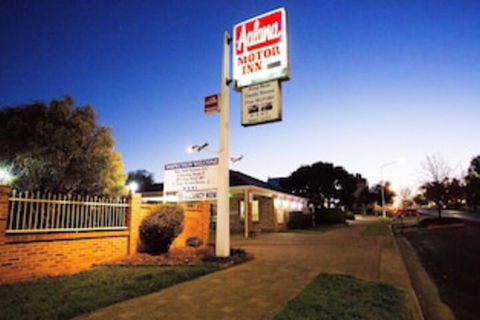 Golden Chain Aalana Motor Inn - Accommodation BNB 0
