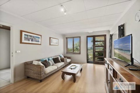 McAuleys Beach House - Accommodation BNB 0