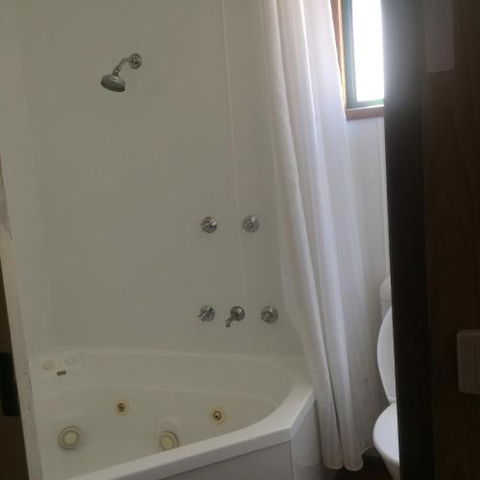 Wagga Wagga Beach Caravan Park - Accommodation BNB 2