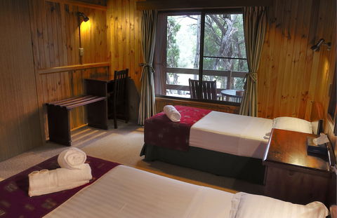 Granite Belt Brewery Retreat - Accommodation BNB 4