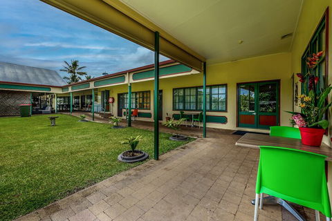 Tropical Lodge - Accommodation BNB 3