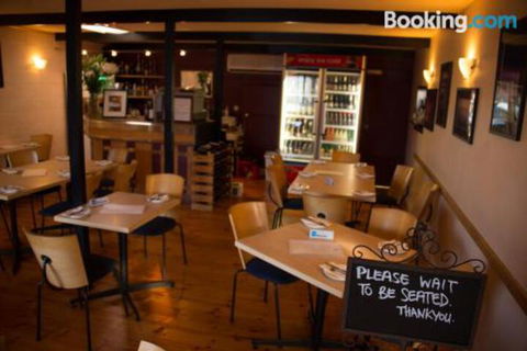Edgewater Escape - Accommodation BNB 5