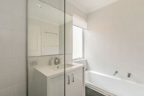 Ocean Keys Cottage - Accommodation BNB 3