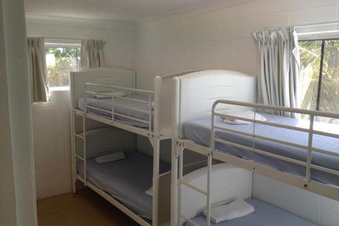 Absolute Backpackers Mission Beach - Accommodation BNB 2